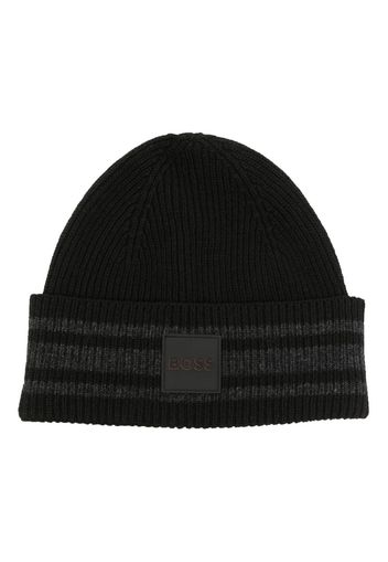 BOSS logo-patch ribbed-knit beanie - Nero