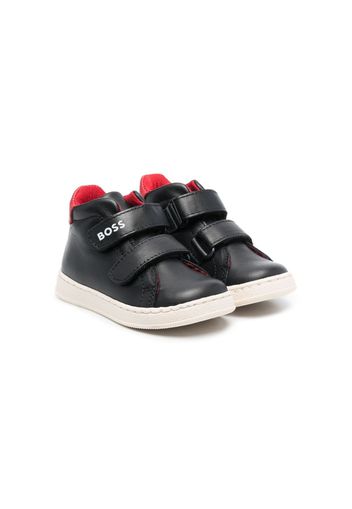 BOSS Kidswear logo-print leather sneakers - Nero