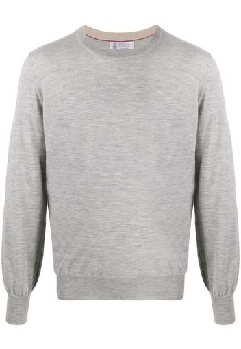 plain crew-neck pullover