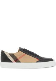 check pattern low-top sneakers