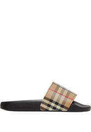 Slides con motivo tartan