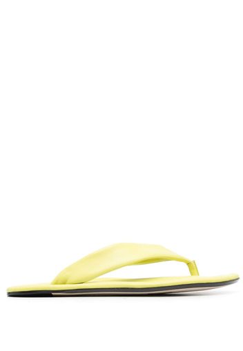 BY FAR Dasha leather flip flops - Verde