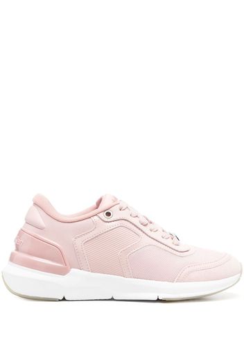 Calvin Klein embossed logo low-top trainers - Rosa