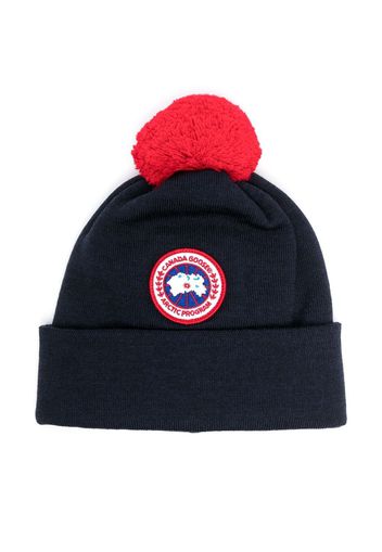 Canada Goose Kids logo-patch pompom beanie - Blu