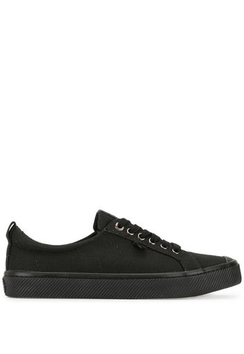 OCA low-top sneakers