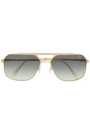 Occhiali da sole modello aviator