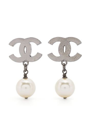 CHANEL Pre-Owned Orecchini a clip CC con finte perle 2010 - Bianco