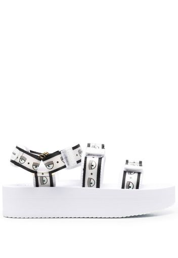 Chiara Ferragni Logomania-strap platform sandals - Bianco