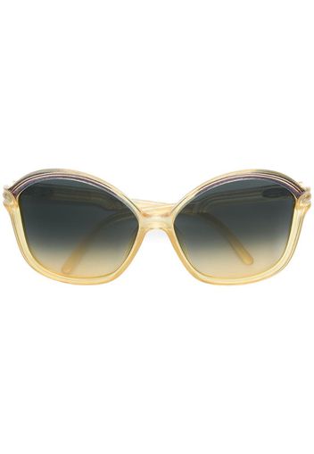oversized round tinted sunglasses