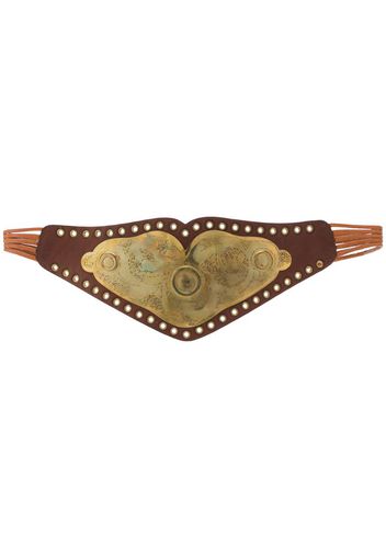 2001 front plaque curved belt