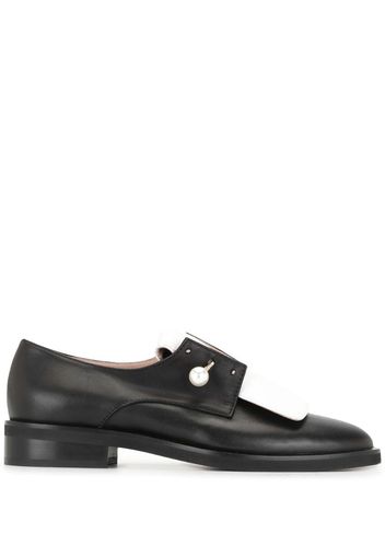 pearl bar pin oxford shoes