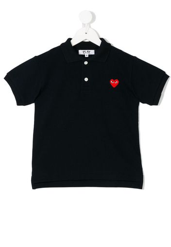 Polo con cuore ricamato