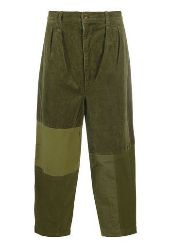 Pantaloni crop a coste