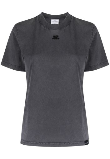 Courrèges logo-print stonewashed T-shirt - Grigio