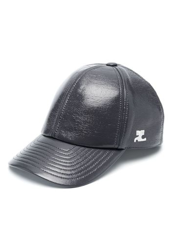 Courrèges logo-embroidered glossy-finish cap - Grigio