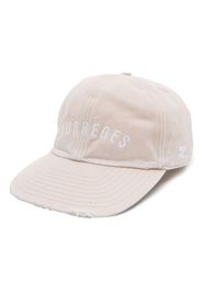 Courrèges logo-embroidered distressed cap - Toni neutri