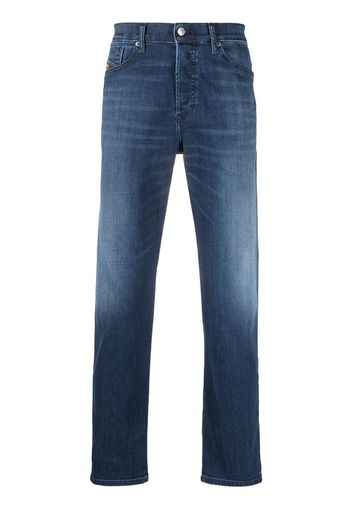 D-Fining mid-rise tapered jeans