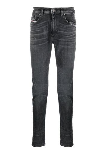 Diesel Jeans slim con applicazione - Grigio