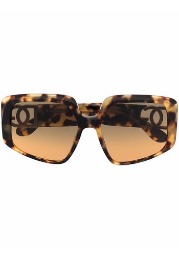 Dolce & Gabbana Eyewear Occhiali da sole tartarugati oversize - Marrone