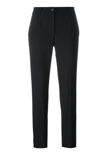 Pantaloni slim