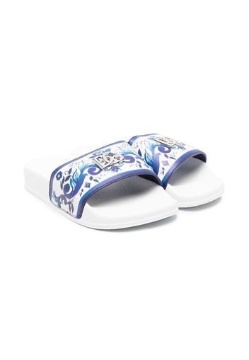 Dolce & Gabbana Kids baroque-print flat slides - Bianco