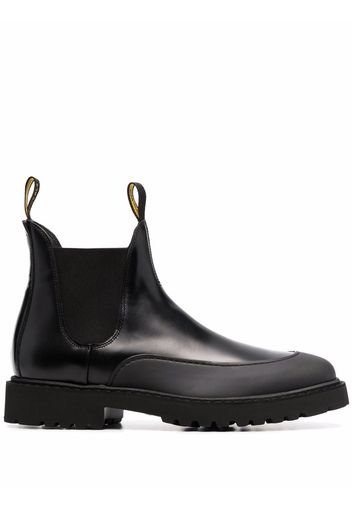 Doucal's elasticated side-panel boots - Nero