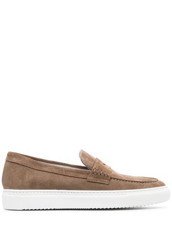 Doucal's penny slot suede boat shoes - Marrone