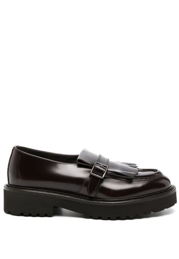 Doucal's fringe-detail leather loafers - Rosso