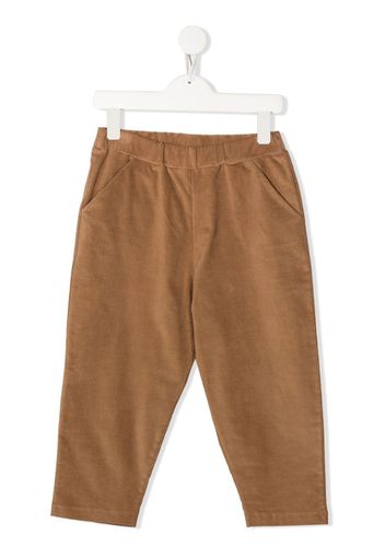 DOUUOD KIDS logo-patch slip-on straight trousers - Marrone