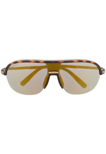 Occhiali da sole modello aviator