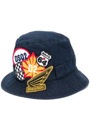 Cappello bucket con applicazioni