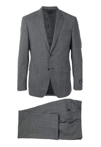 single-breasted suit