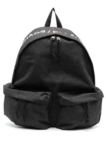 Eastpak logo-print zip-up backpack - Grigio
