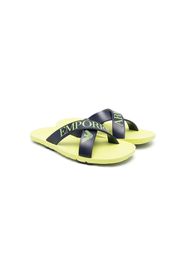 Emporio Armani Kids logo-print crossover sandals - Blu