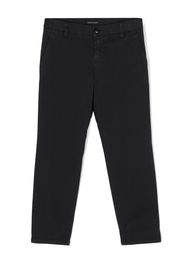 Emporio Armani Kids Eagle logo-plaque twill straight-leg trousers - Blu