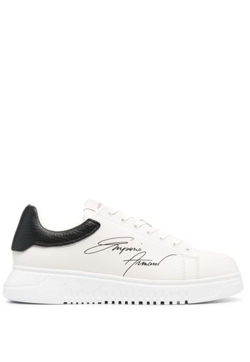 Emporio Armani signature logo-print leather sneakers - Bianco