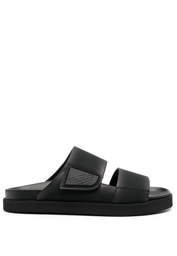 Emporio Armani debossed-logo touch-strap slides - Nero