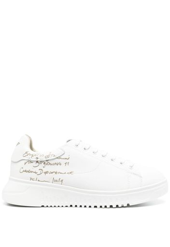 Emporio Armani calligraphy-print leather sneakers - Bianco