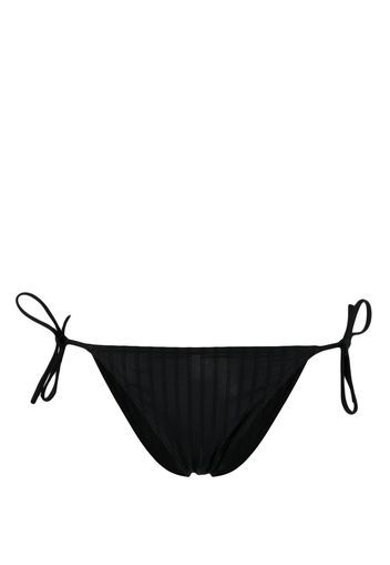 ERES Slip bikini con nodo laterale Punch - Nero