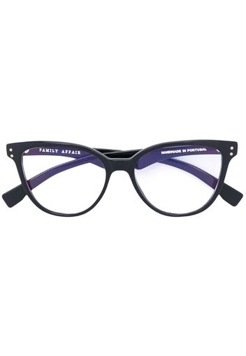 cat eye glasses