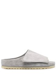 Fear Of God open toe suede slides - Grigio