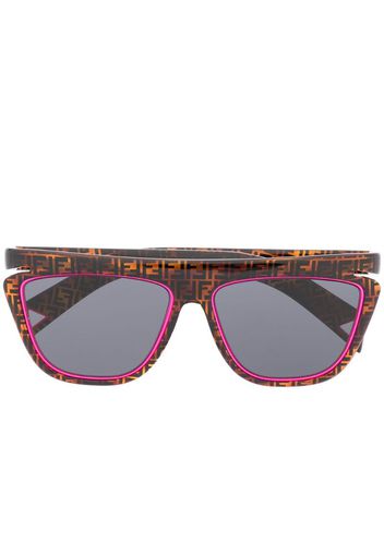 tortoiseshell frame sunglasses