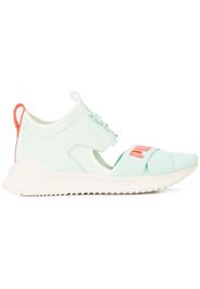 cut-out front Avid sneakers