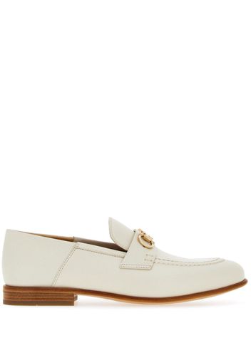 Ferragamo Gancini-ornament leather mocassins - Bianco