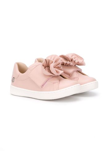 ruffled-bow touch-strap sneakers