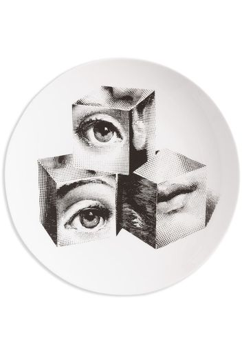 Fornasetti Tema e Variazioni N.112 hand-painted wall plate - Bianco