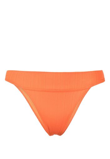 Frankies Bikinis Nick Plisse mid-rise bikini bottom - Arancione