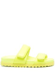 GIABORGHINI polished-finish touch strap sandals - Giallo