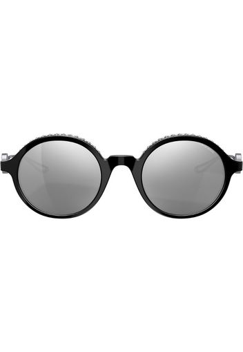 mirrored lense sunglasses