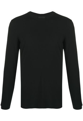 plain longsleeved T-shirt